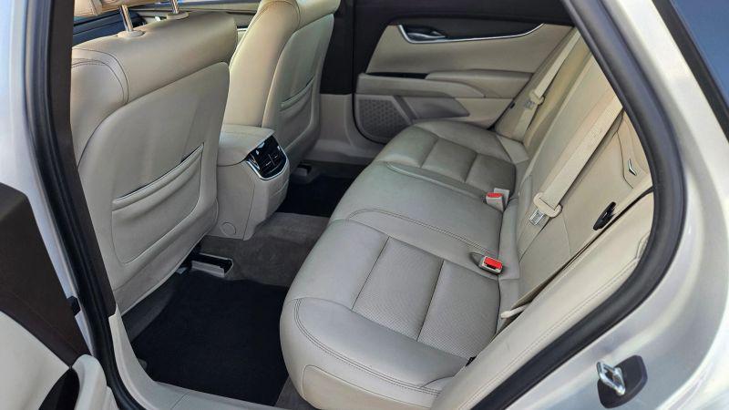 2013 Cadillac XTS Standard