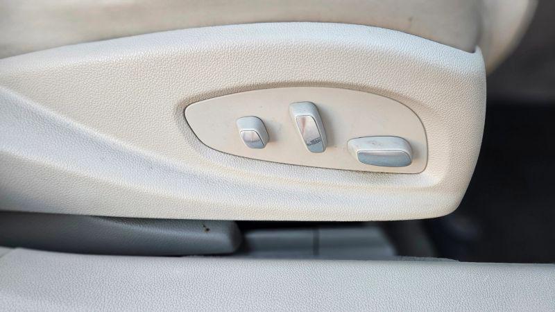 2013 Cadillac XTS Standard