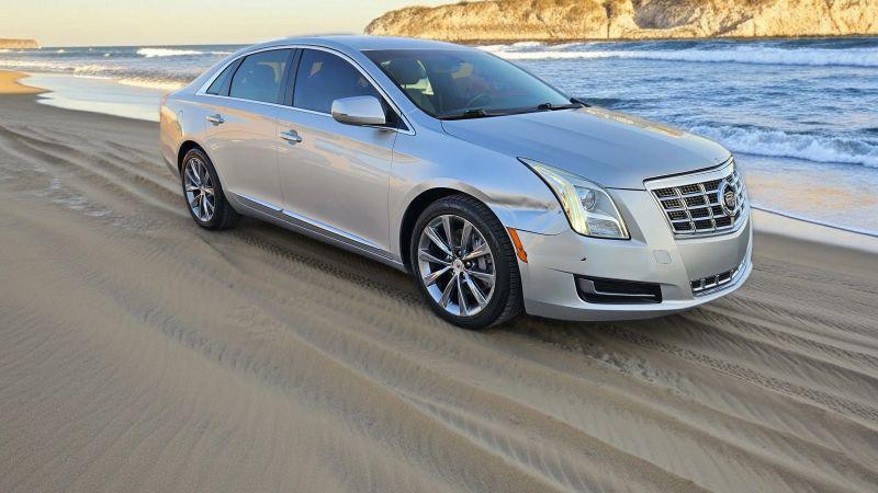 2013 Cadillac XTS Standard