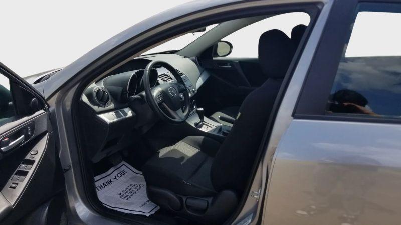 2013 Mazda Mazda3 i Touring