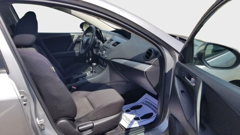 2013 Mazda Mazda3 i Touring