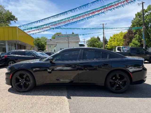 2019 Dodge Charger SXT RWD