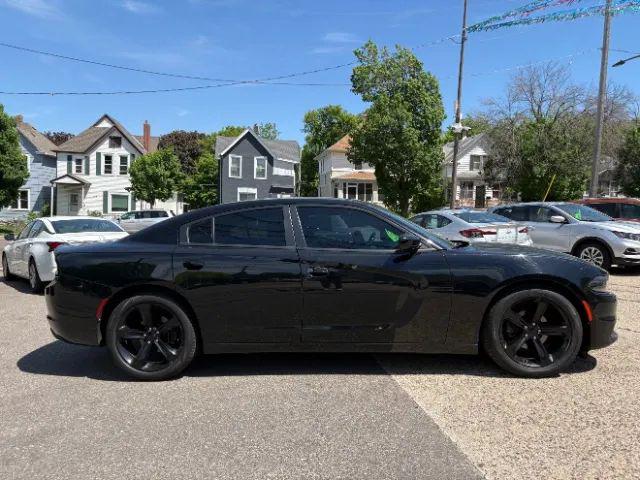 2019 Dodge Charger SXT RWD