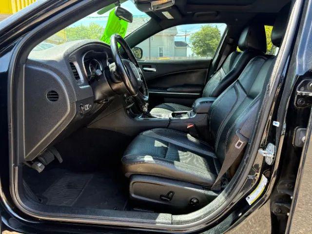 2019 Dodge Charger SXT RWD