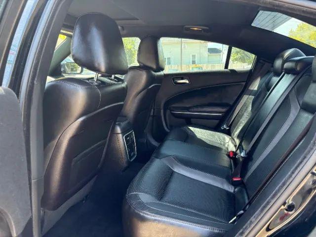 2019 Dodge Charger SXT RWD