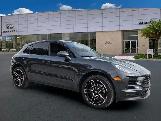 2021 Porsche Macan Macan