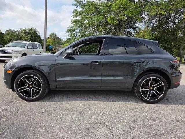 2021 Porsche Macan Macan