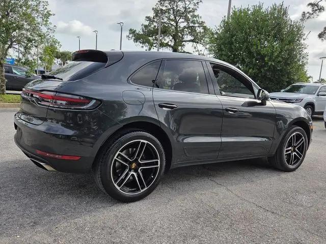2021 Porsche Macan Macan