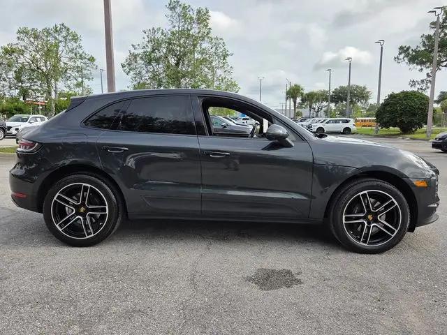 2021 Porsche Macan Macan