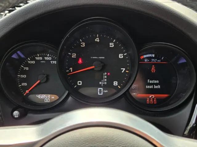 2021 Porsche Macan Macan