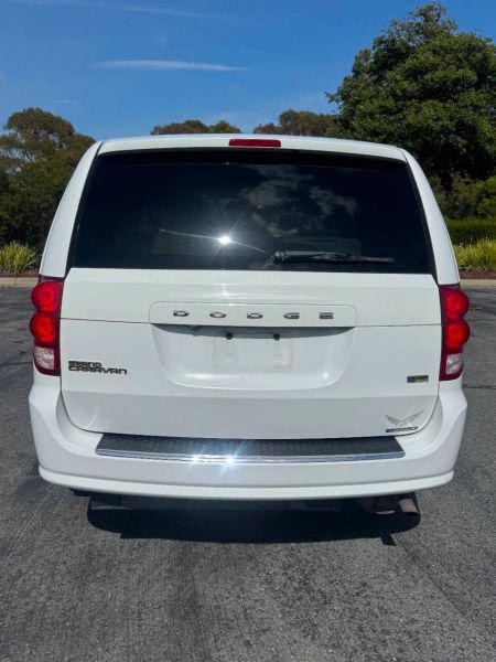 2015 Dodge Grand Caravan SE