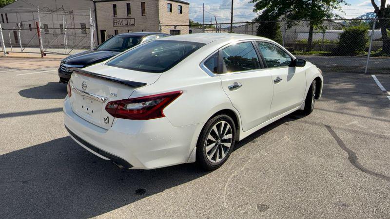 2017 Nissan Altima 2.5 SR