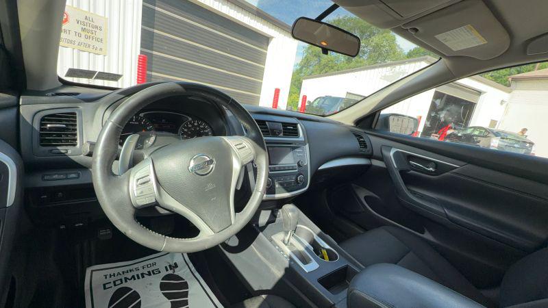 2017 Nissan Altima 2.5 SR
