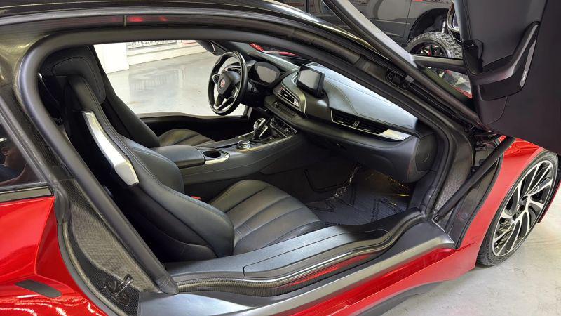2015 BMW i8 Base