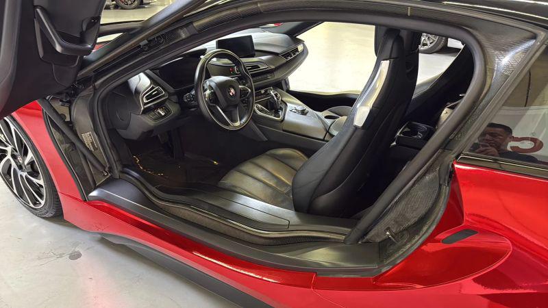 2015 BMW i8 Base