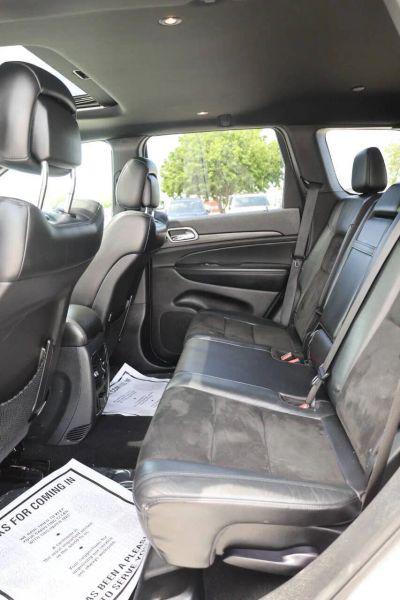 2021 Jeep Grand Cherokee Laredo X 4x4