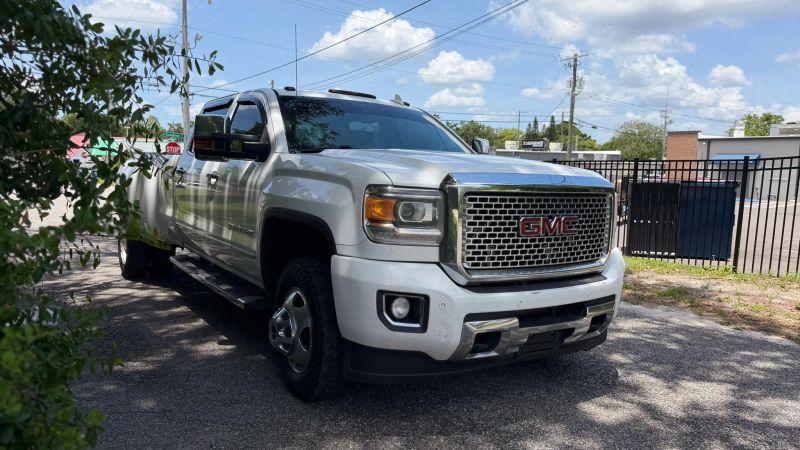 2015 GMC Sierra 3500HD Denali
