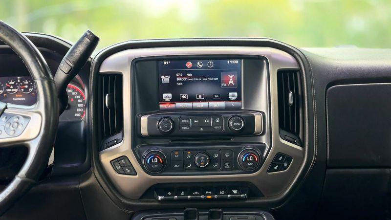 2015 GMC Sierra 3500HD Denali