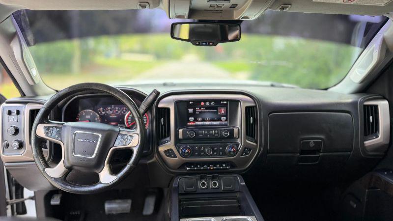 2015 GMC Sierra 3500HD Denali