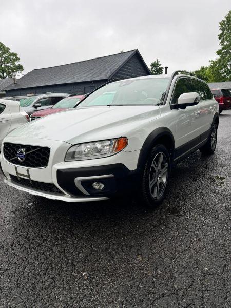 2015 Volvo XC70 T6 Platinum