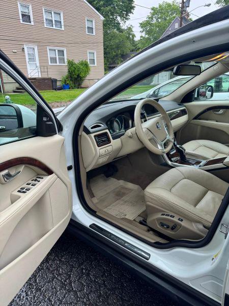 2015 Volvo XC70 T6 Platinum
