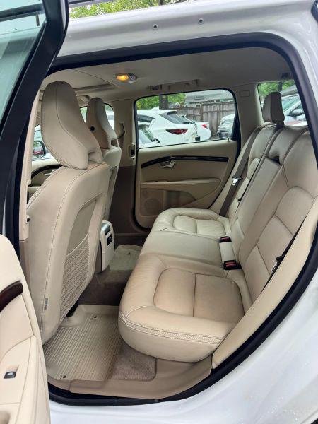 2015 Volvo XC70 T6 Platinum