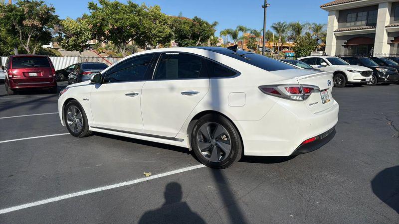 2016 Hyundai Sonata Hybrid Limited