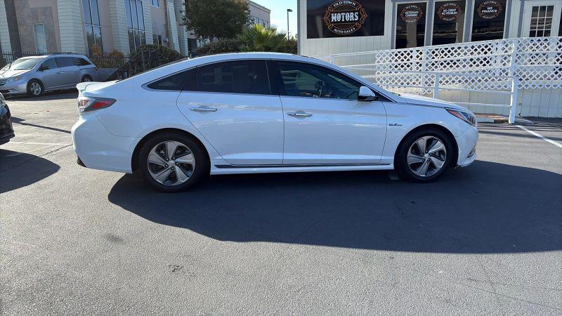 2016 Hyundai Sonata Hybrid Limited