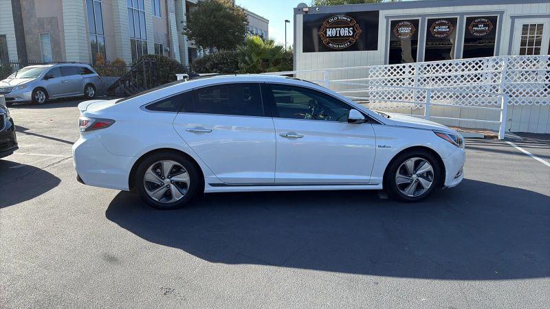 2016 Hyundai Sonata Hybrid Limited