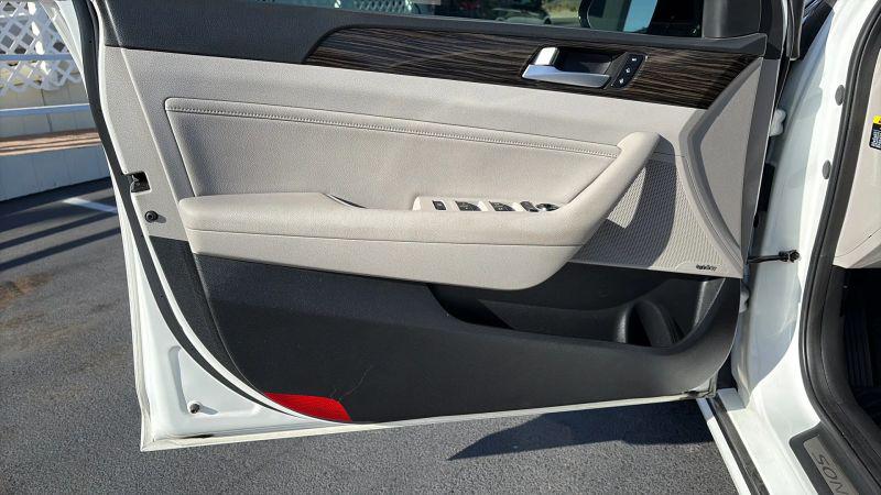 2016 Hyundai Sonata Hybrid Limited