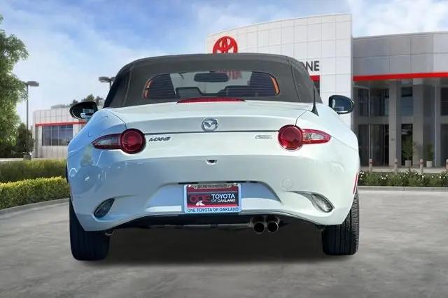 2019 Mazda MX-5 Sport