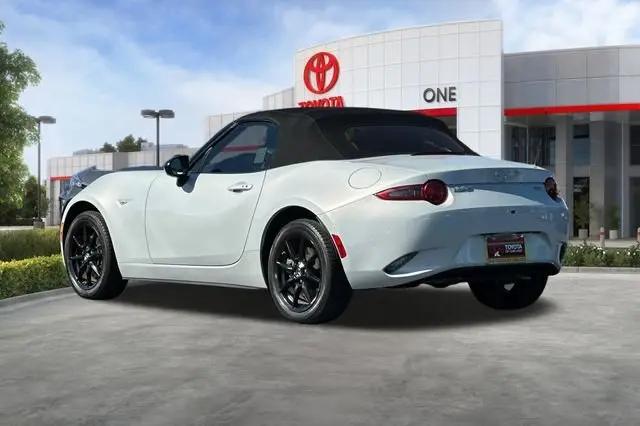 2019 Mazda MX-5 Sport