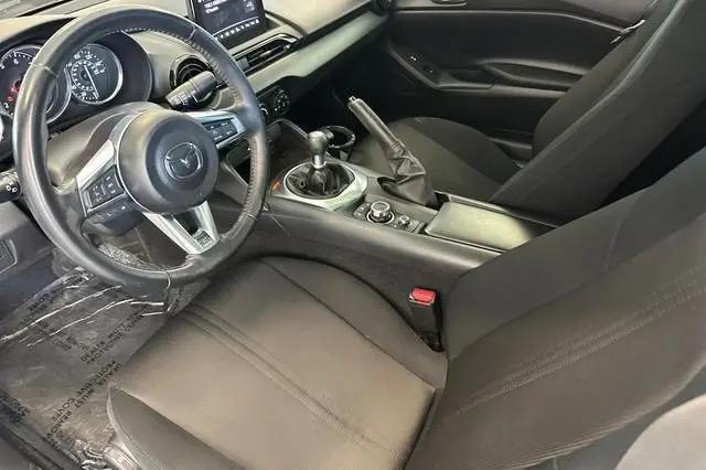 2019 Mazda MX-5 Sport