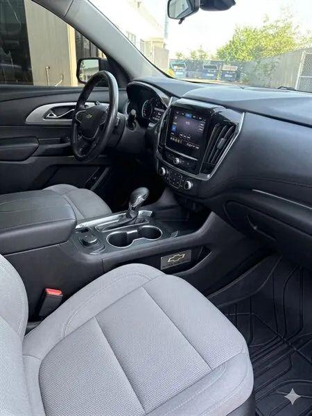 2022 Chevrolet Traverse FWD LT Cloth