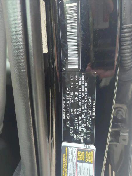 2023 Kia Forte LXS