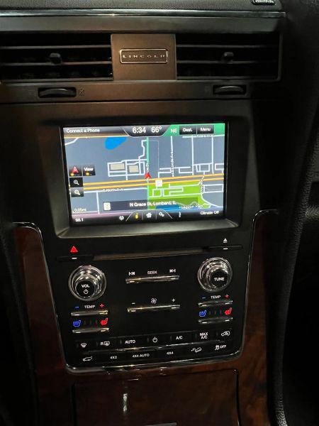 2015 Lincoln Navigator Base