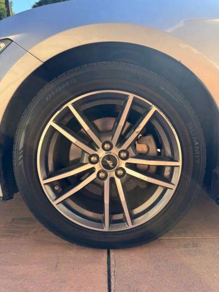 2016 Ford Mustang EcoBoost Premium