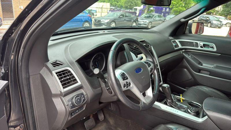 2014 Ford Explorer Sport