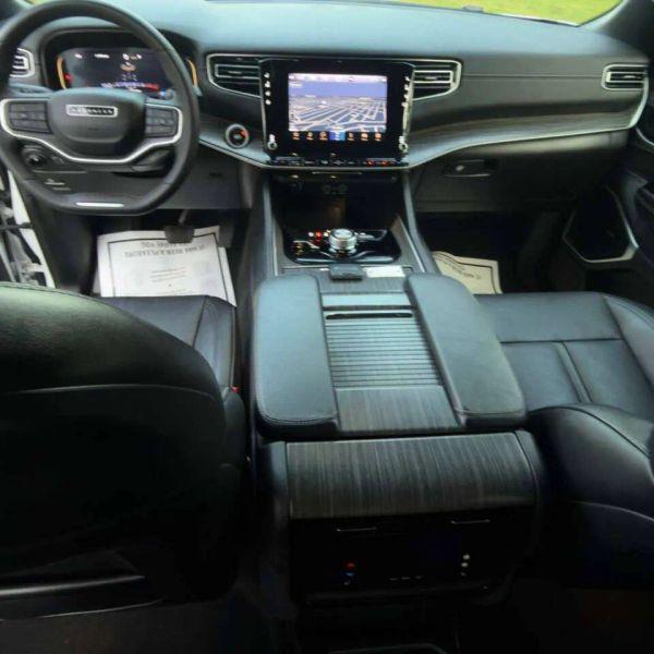 2024 Jeep Wagoneer Series II 4x4