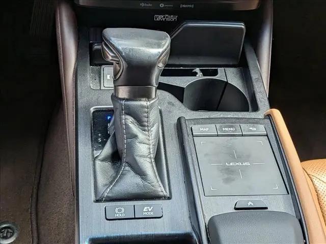 2020 Lexus ES 300h Luxury