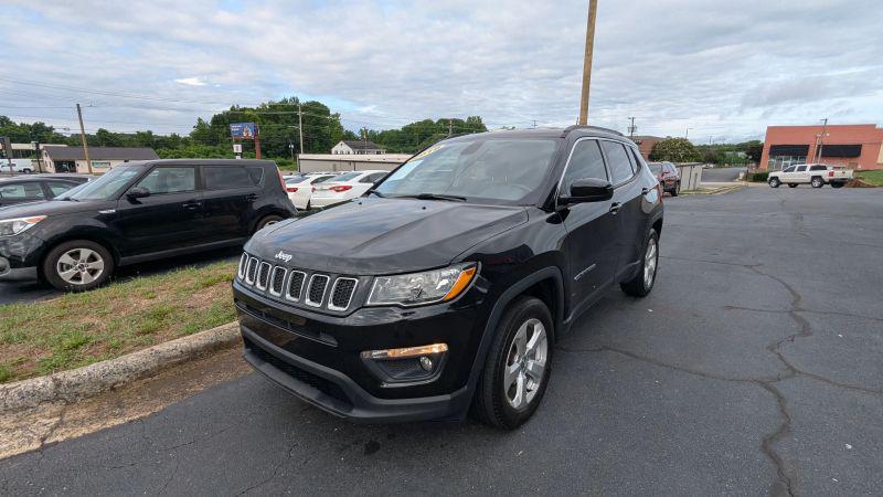 2018 Jeep Compass Latitude FWD
