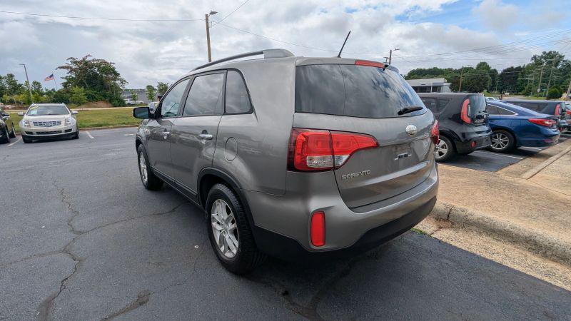 2015 Kia Sorento LX V6