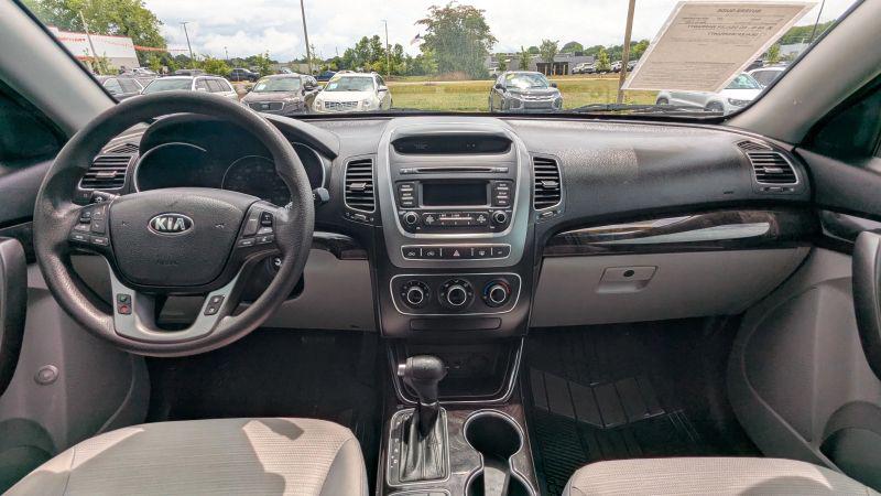 2015 Kia Sorento LX V6