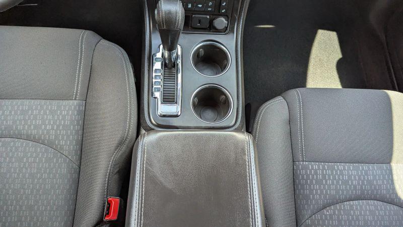 2016 GMC Acadia SLE-2