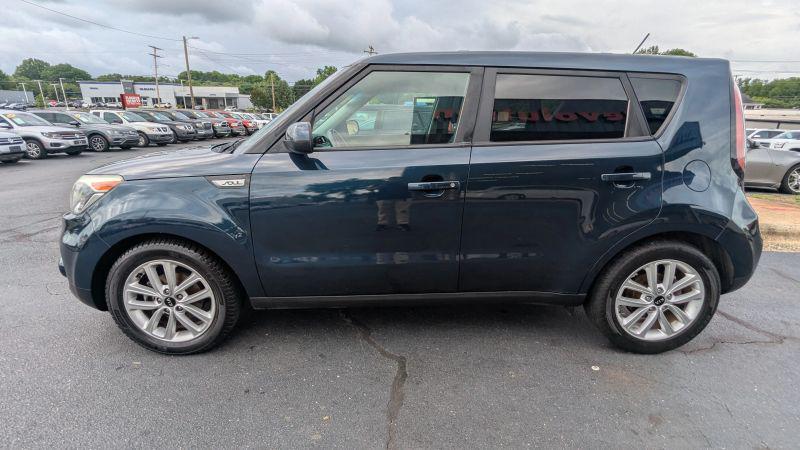 2019 Kia Soul +