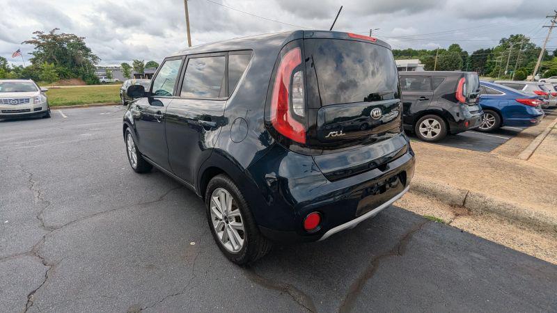 2019 Kia Soul +