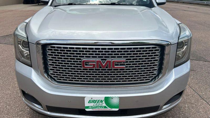 2017 GMC Yukon Denali