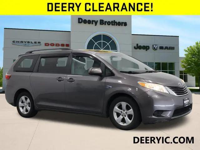 2015 Toyota Sienna LE 8 Passenger for sale in Iowa City, IA