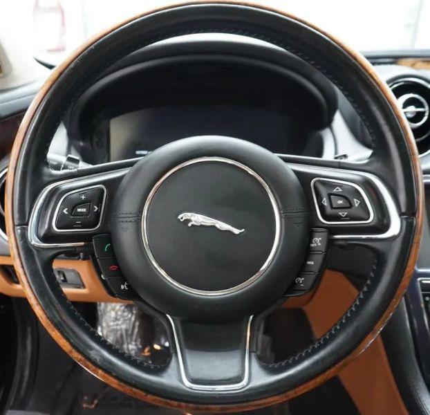 2013 Jaguar XJ XJL Portfolio