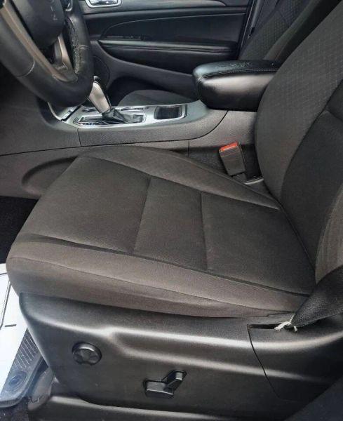 2021 Jeep Grand Cherokee Laredo E 4x2